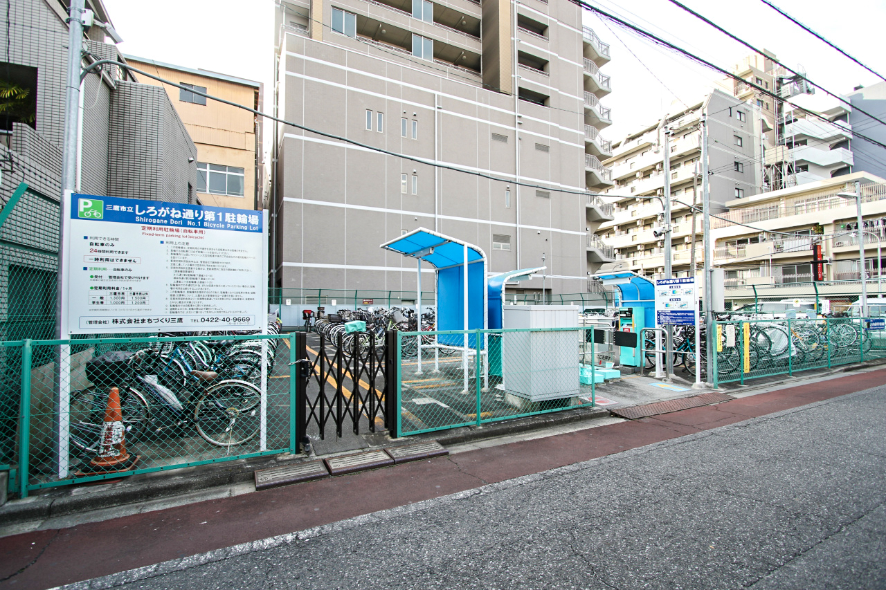 しろがね通り第1駐輪場 しろがね通り第1駐輪場