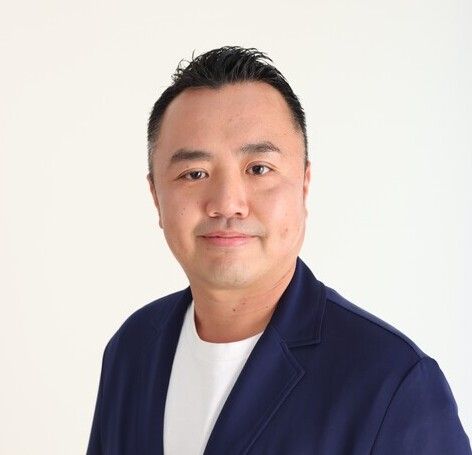 山本泰