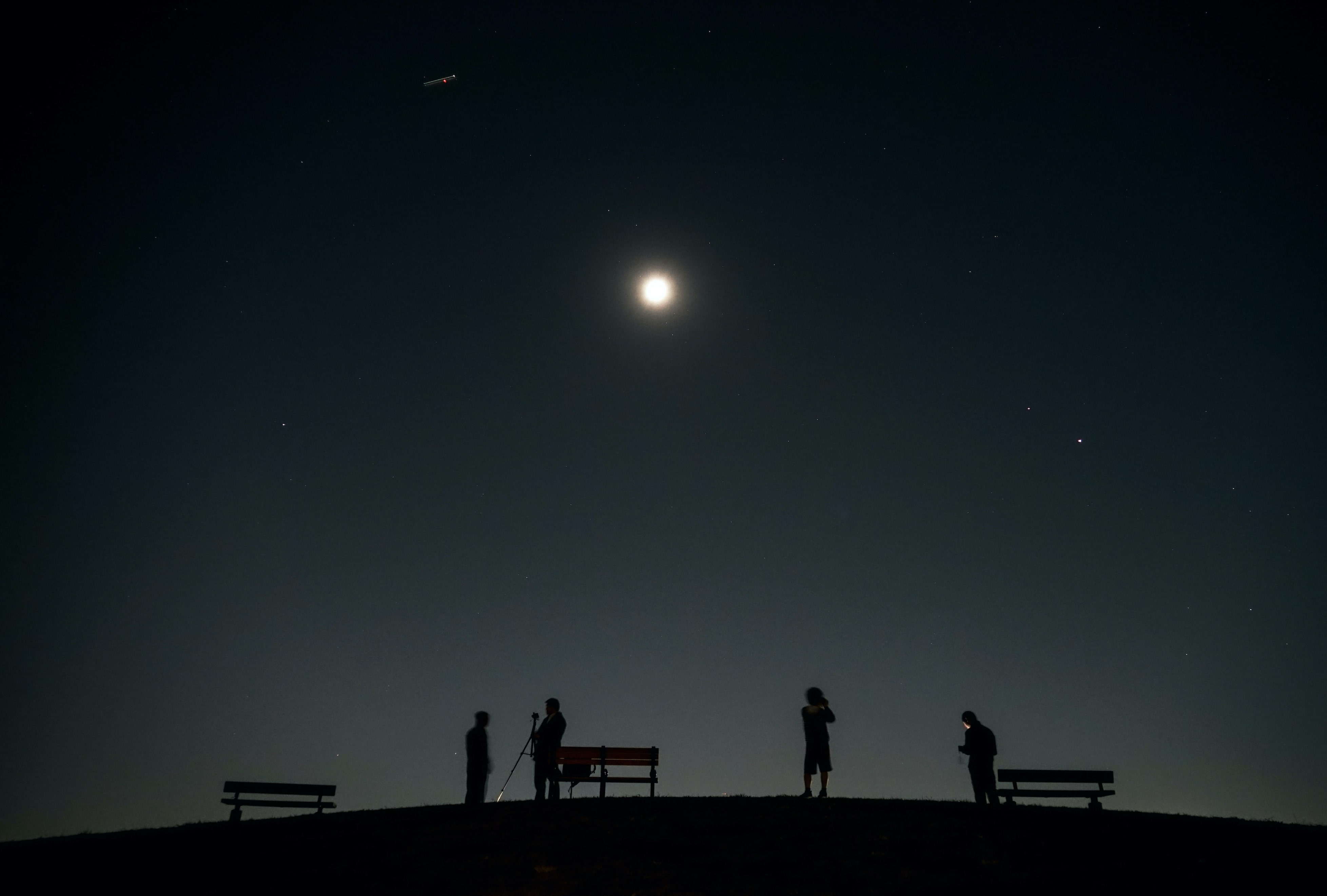 銅賞星降る夜に